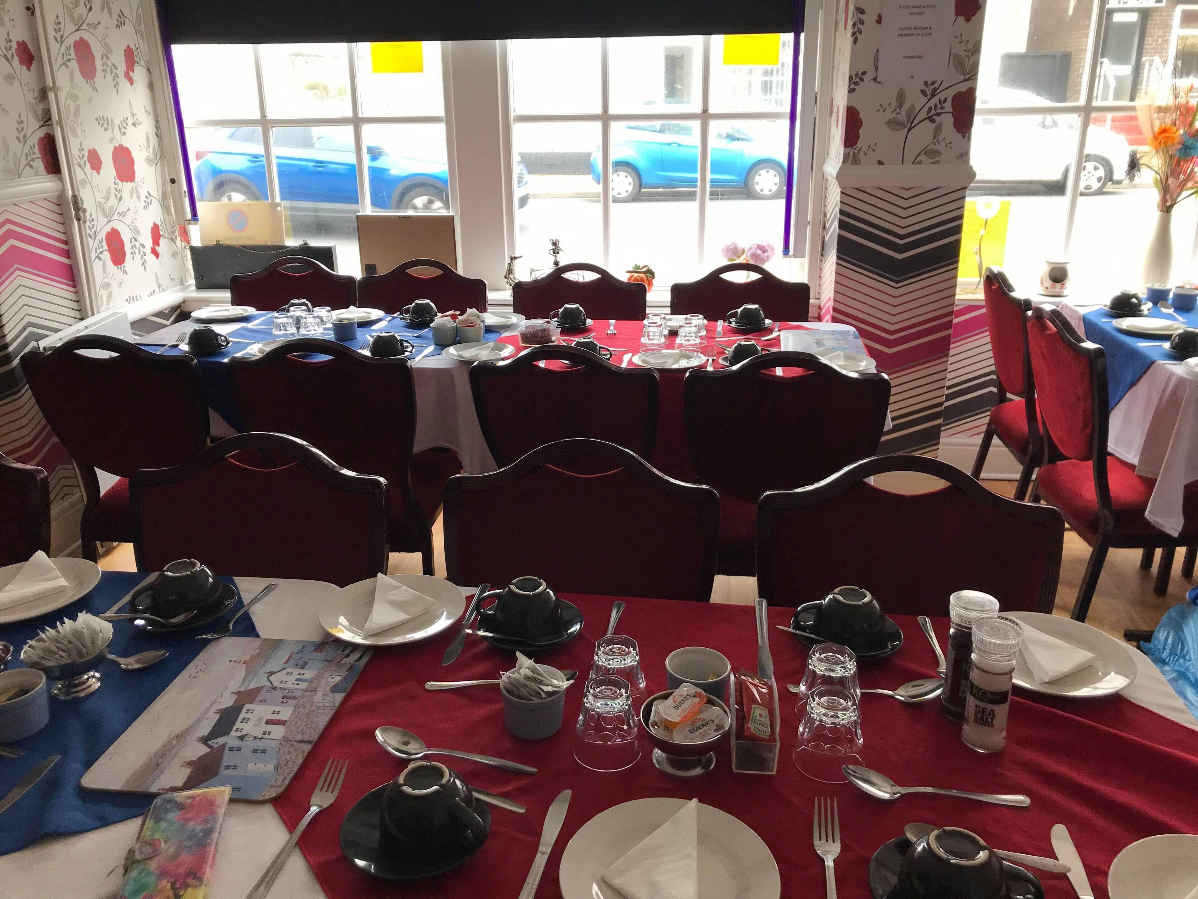 Lark Inn - Blackpool — Photos 2